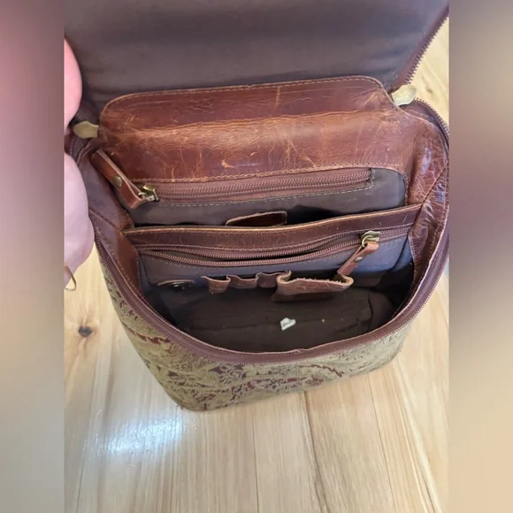 J.Jill floral tapestry 90s leather sling backpack boho Cottagecore - Picture 8 of 11